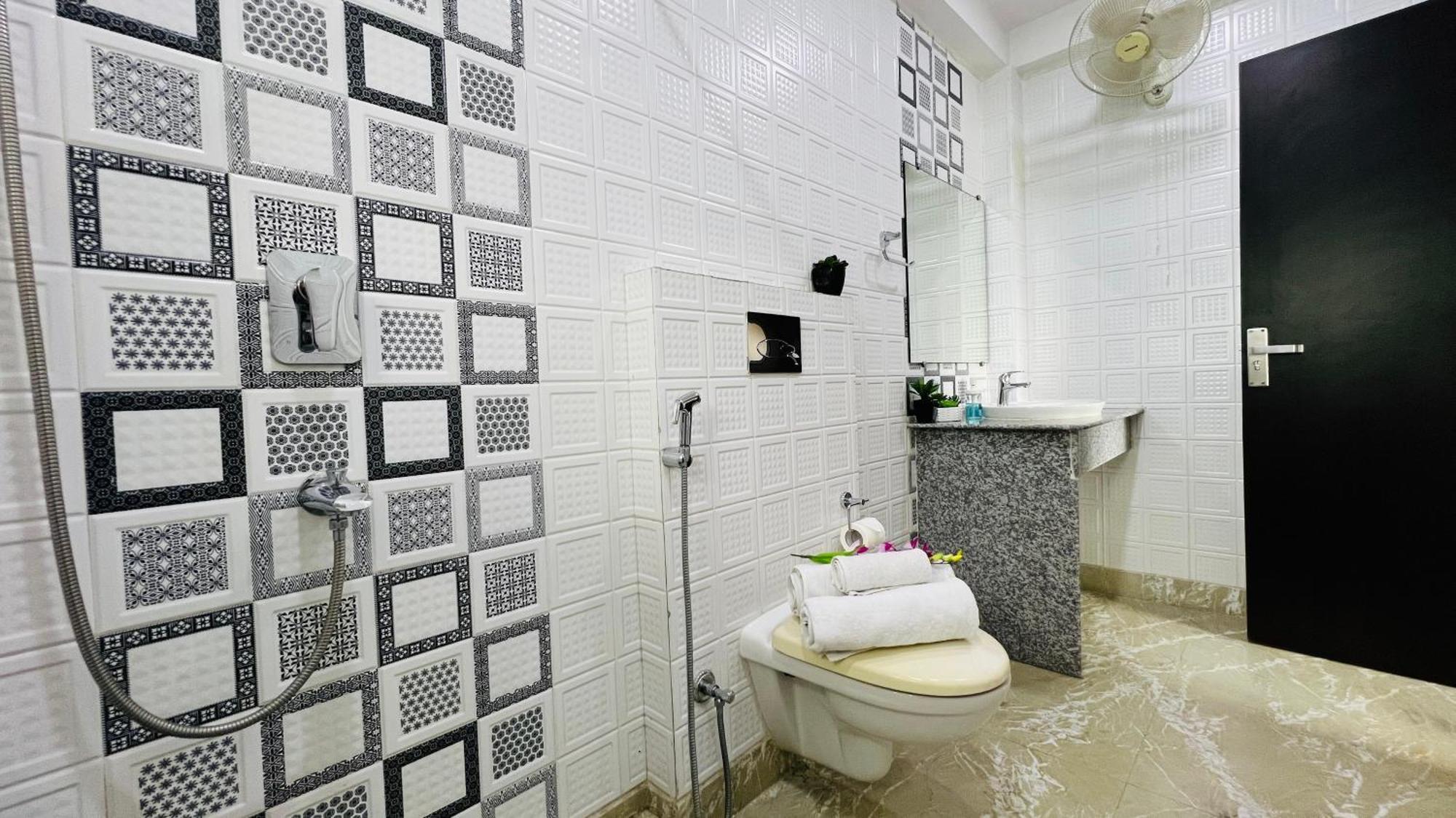 Bluo Lake View Newtown - Boutique Hotel 콜카타 외부 사진